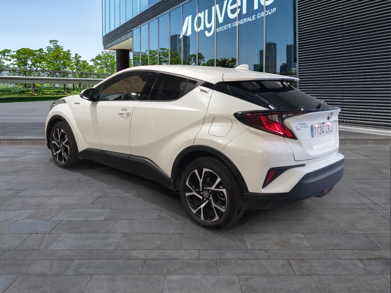 Renting Segunda Mano Toyota C-HR1.8 125H Advance 