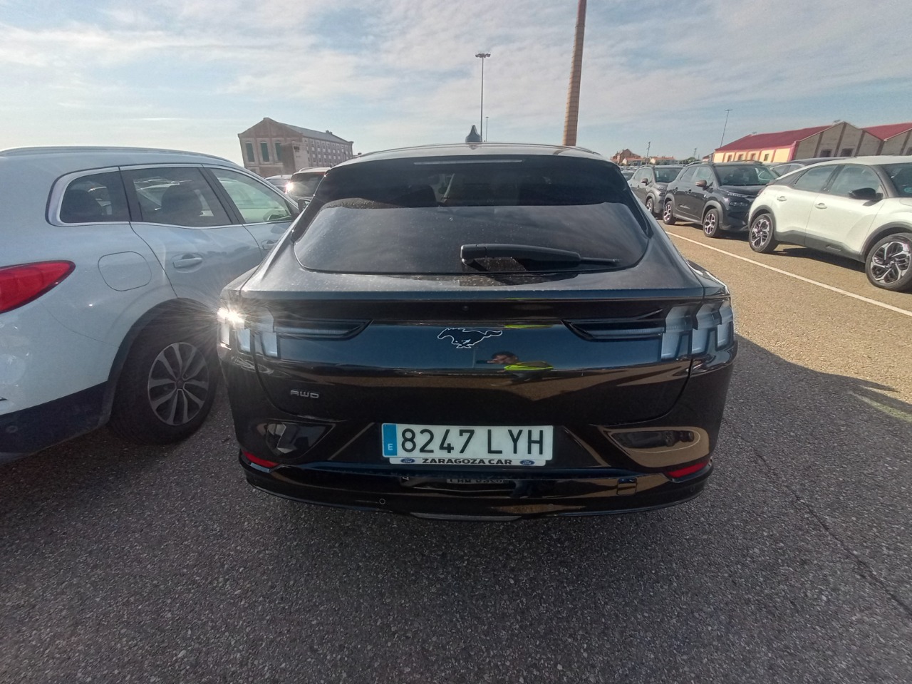 Renting Segunda Mano Ford Mustang Mach-EAWD 198kW Batería 75.7Kwh 