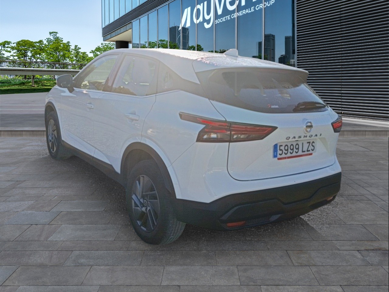 Renting Segunda Mano Nissan QashqaiDIG-T 103kW (140CV) mHEV 4×2 Acenta 