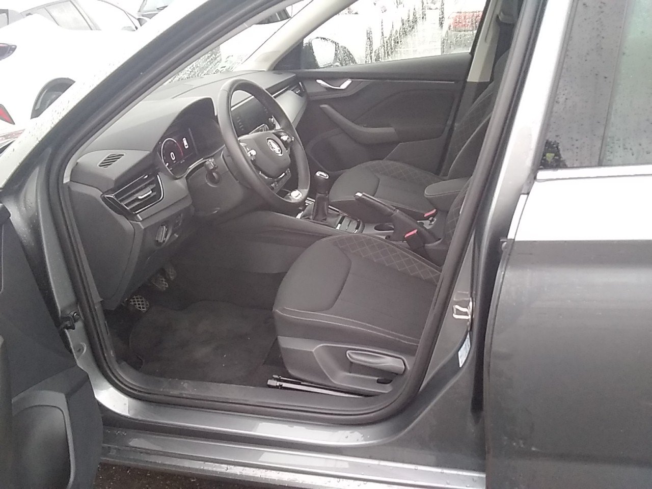 Renting Segunda Mano Skoda Scala1.0 TSI 70 KW (95 CV) Emotion 
