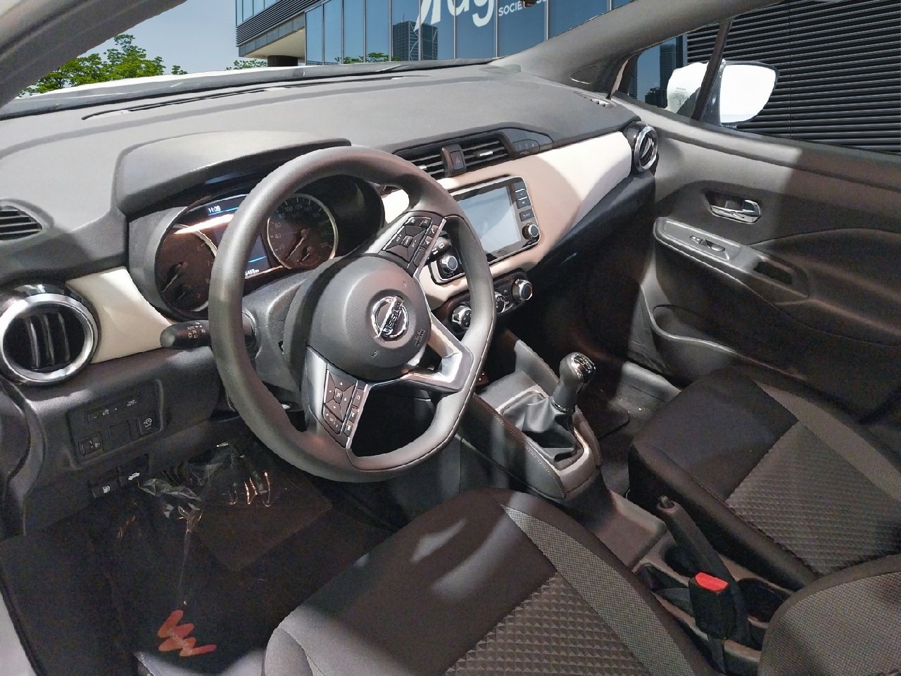 Renting Segunda Mano Nissan MicraIG-T 68 kW (92 CV) E6D-F Acenta Sprint 