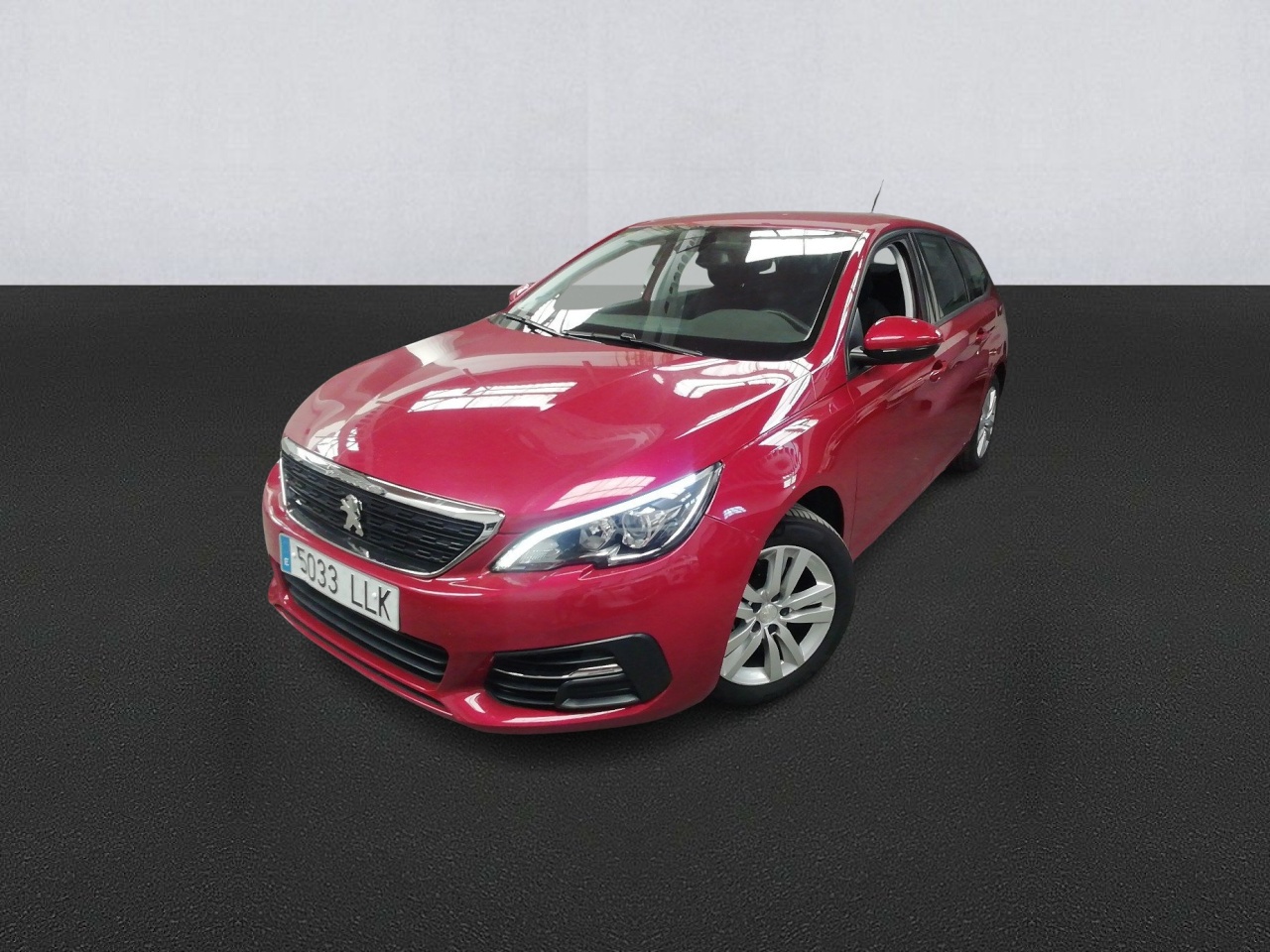 https://staticcdn.ald-automotive.es/vim/77d3f7d5066d4df0b74869c5d141ffbc.JPG