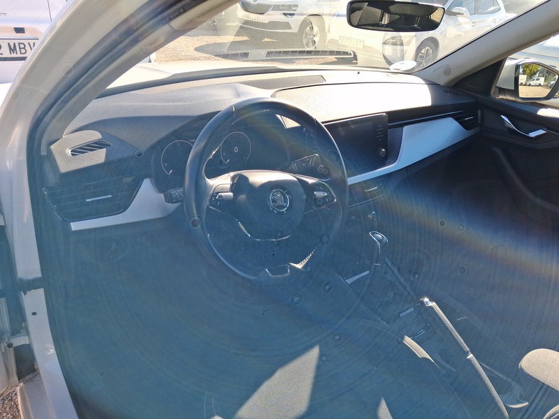 Renting Segunda Mano Skoda Kamiq1.0 TSI 81kW (110CV) DSG Ambition 