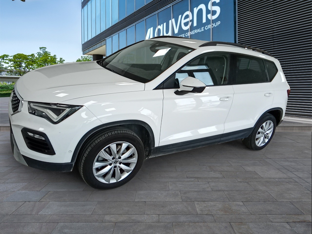 https://staticcdn.ald-automotive.es/vim/7c8710a2ba5b4ed7a37c71a79b13a8ad.JPG