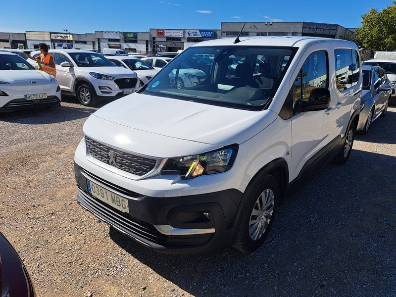 imagen PEUGEOT RIFTER Active Pack Standard BlueHDi 73kW-39