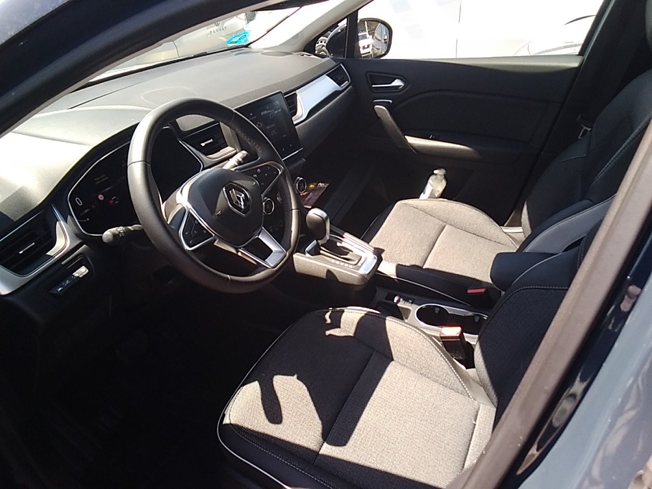 Renting Segunda Mano Renault CapturZen E-TECH Híbrido enchufable 160cv 