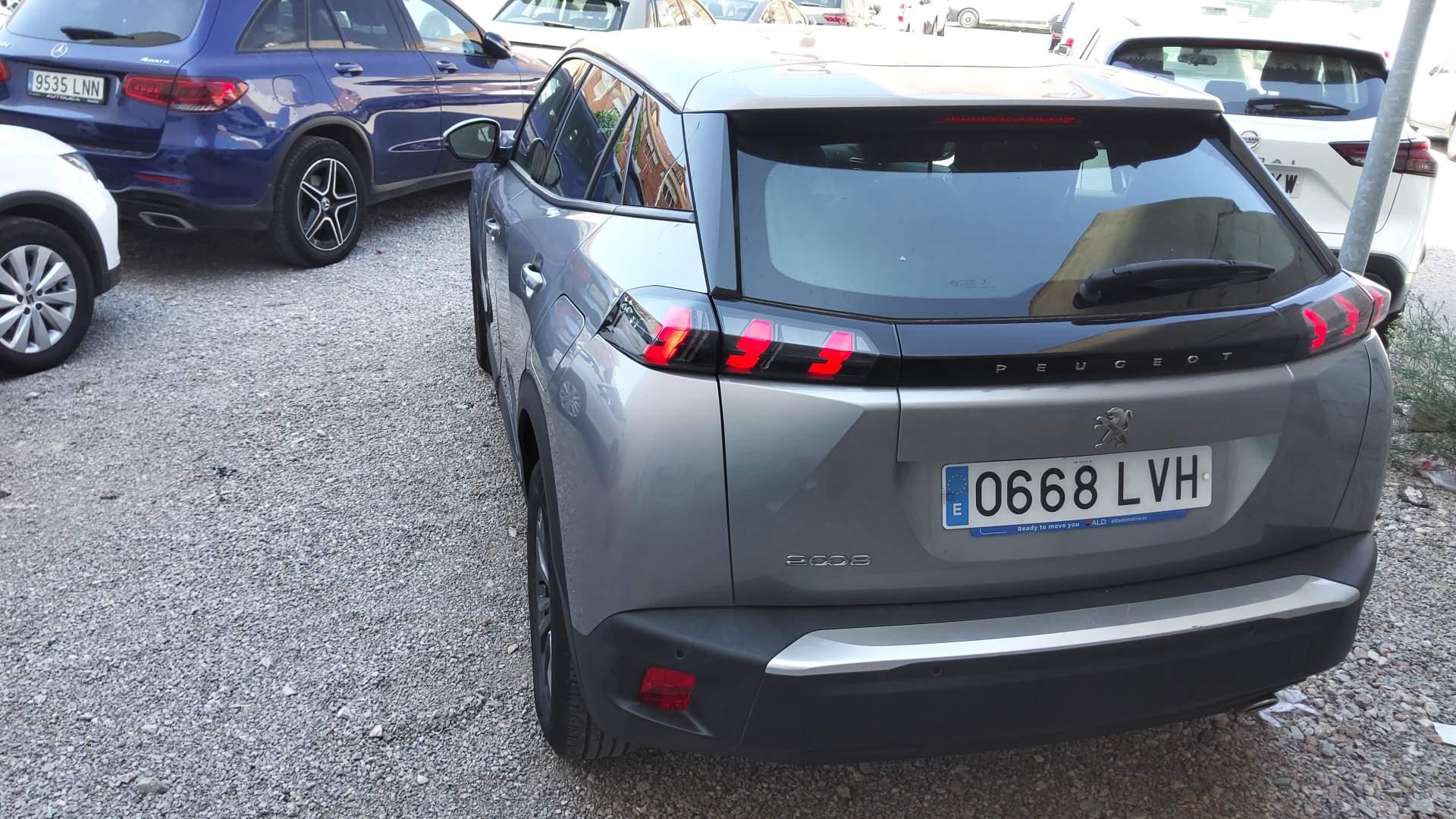 Renting Segunda Mano Peugeot 2008Active Pack BlueHDI 81kW (110CV) 
