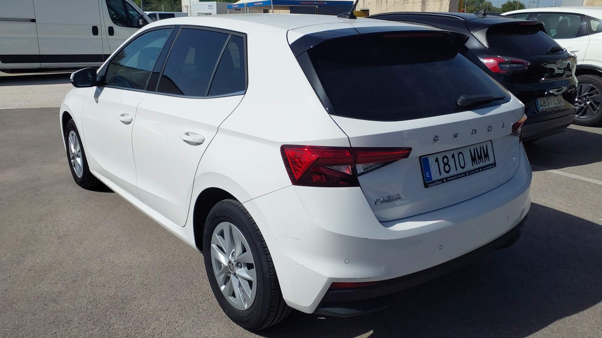Renting Segunda Mano Skoda Fabia1.0 MPI 59KW (80CV) Essence 