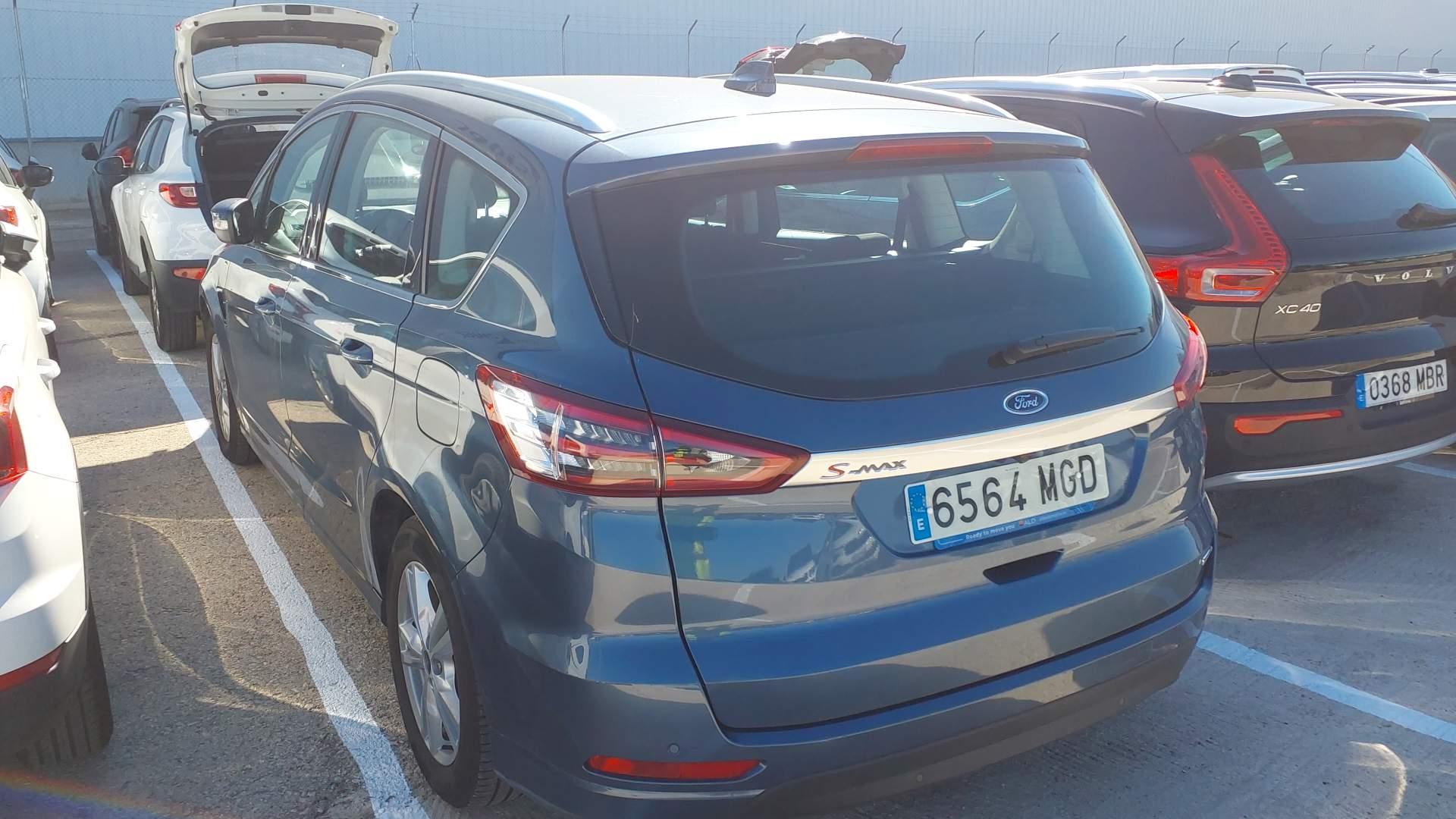 Renting Segunda Mano Ford S-MAX2.5 Duratec Atkin. FHEV 140kW Titanium 7 