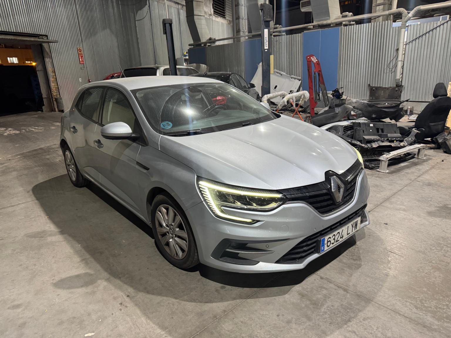 Renting Segunda Mano Renault Megane(O) Intens TCe 103 kW (140CV) GPF 