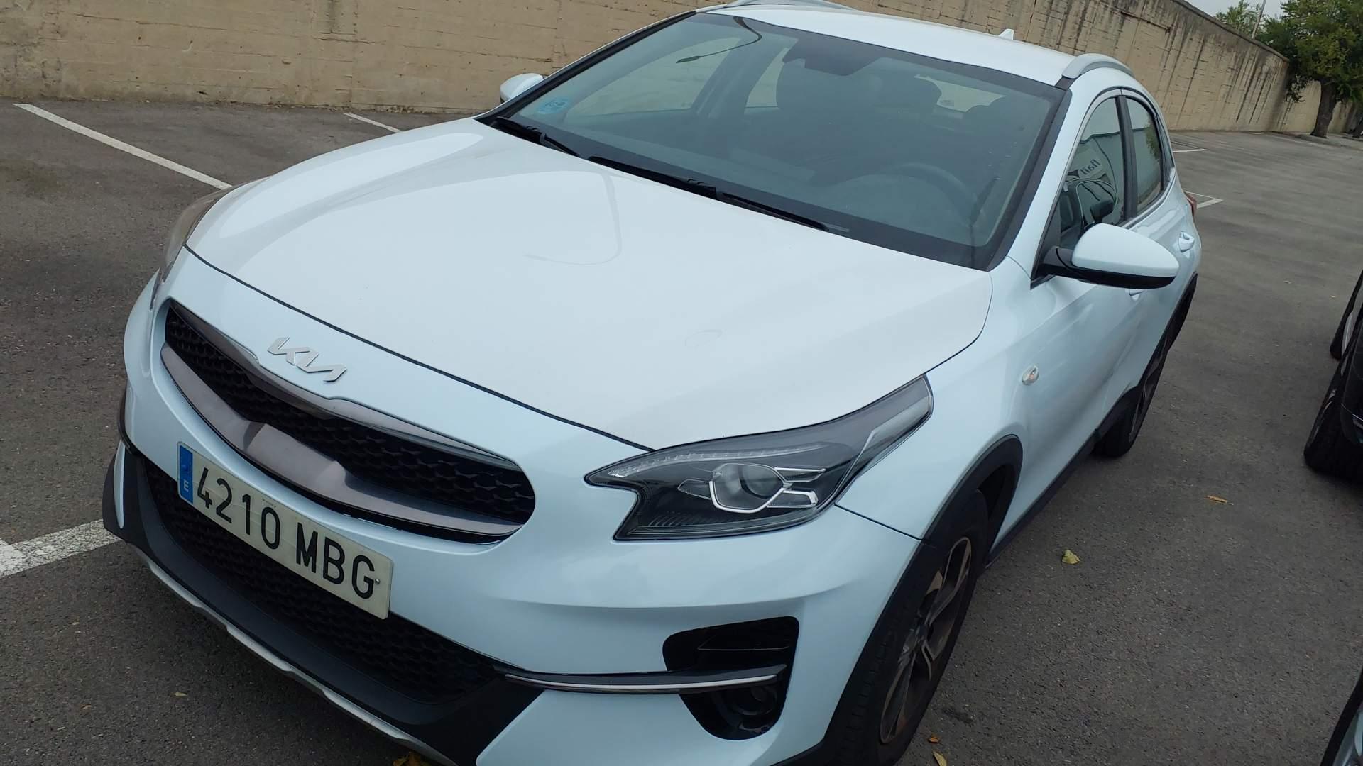 https://staticcdn.ald-automotive.es/vim/81a3df4126d346d49457acd13228b63a.JPG
