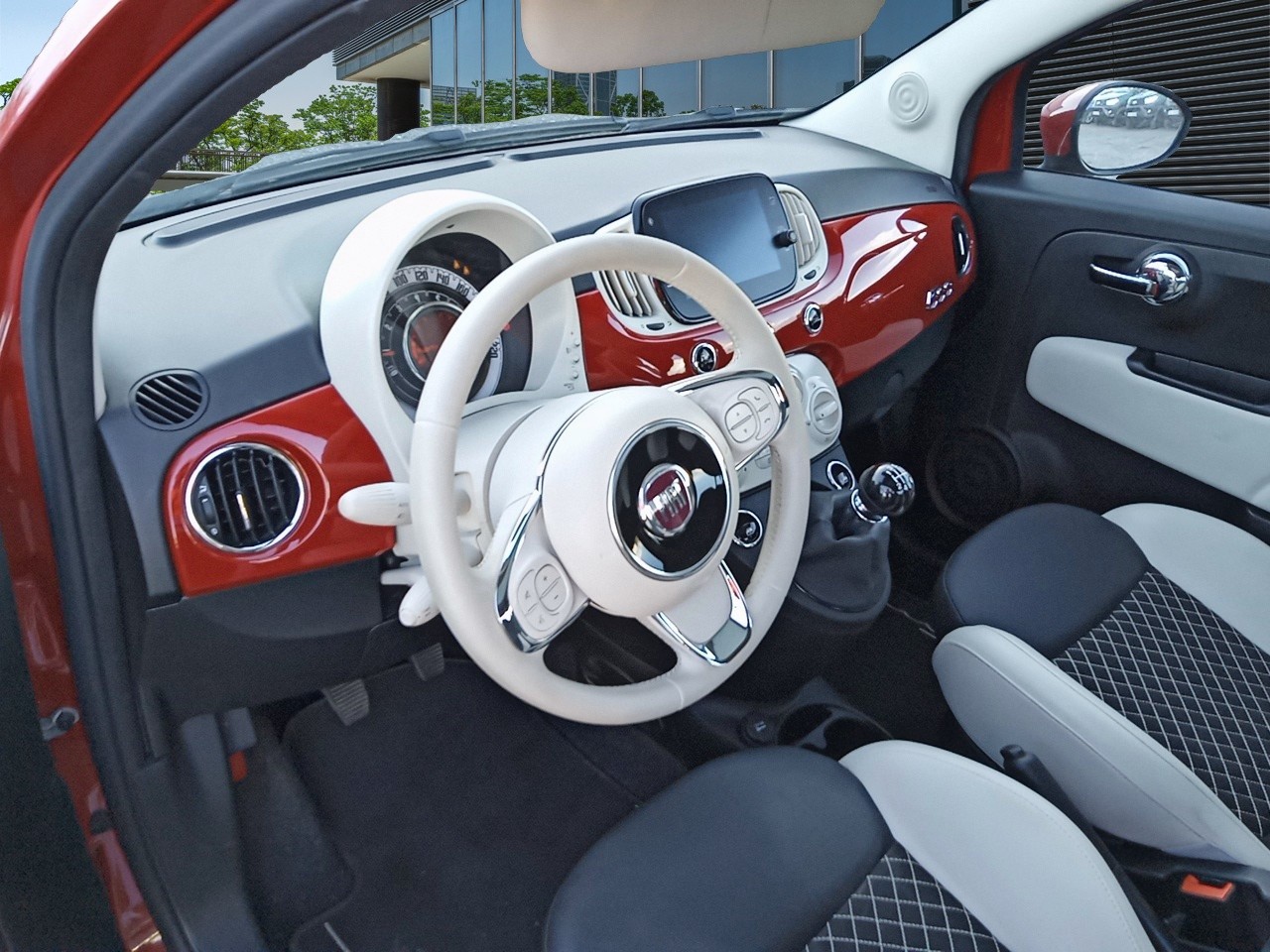 Renting Segunda Mano Fiat 500(O) Dolcevita 1.0 Hybrid 51KW (70 CV) 