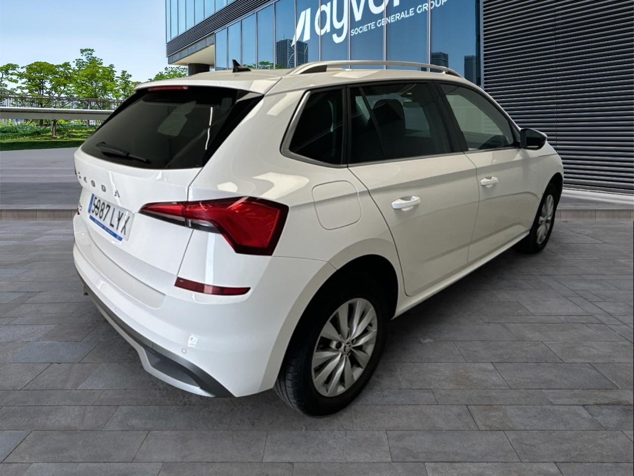 Renting Segunda Mano Skoda Kamiq1.0 TSI 81kW (110CV) DSG Emotion 