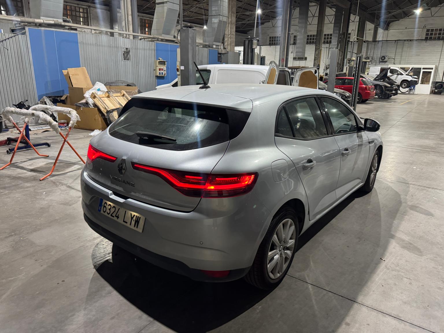 Renting Segunda Mano Renault Megane(O) Intens TCe 103 kW (140CV) GPF 