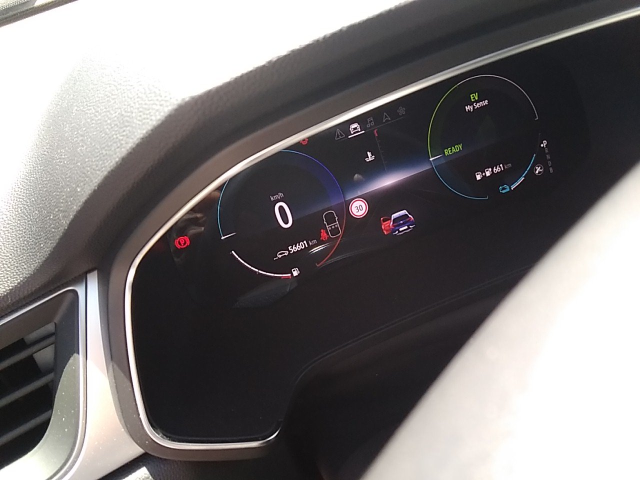 Renting Segunda Mano Renault CapturZen E-TECH Híbrido enchufable 160cv 