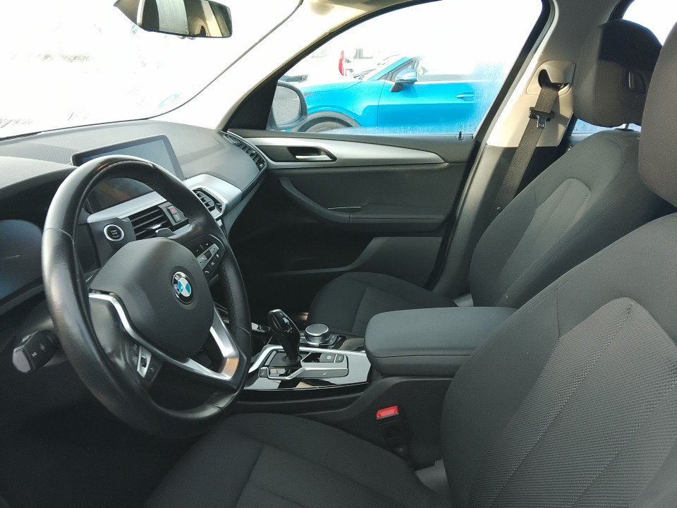 Renting Segunda Mano BMW X3sDrive18d 