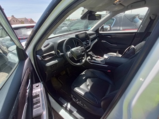 Renting Segunda Mano Toyota HIGHLANDER2.5 Advance 