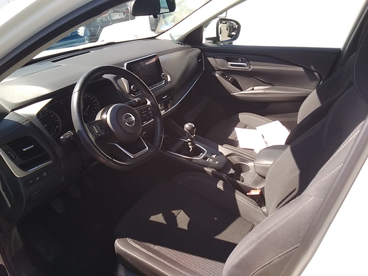 Renting Segunda Mano Nissan QashqaiDIG-T 103kW (140CV) mHEV 4×2 Acenta 