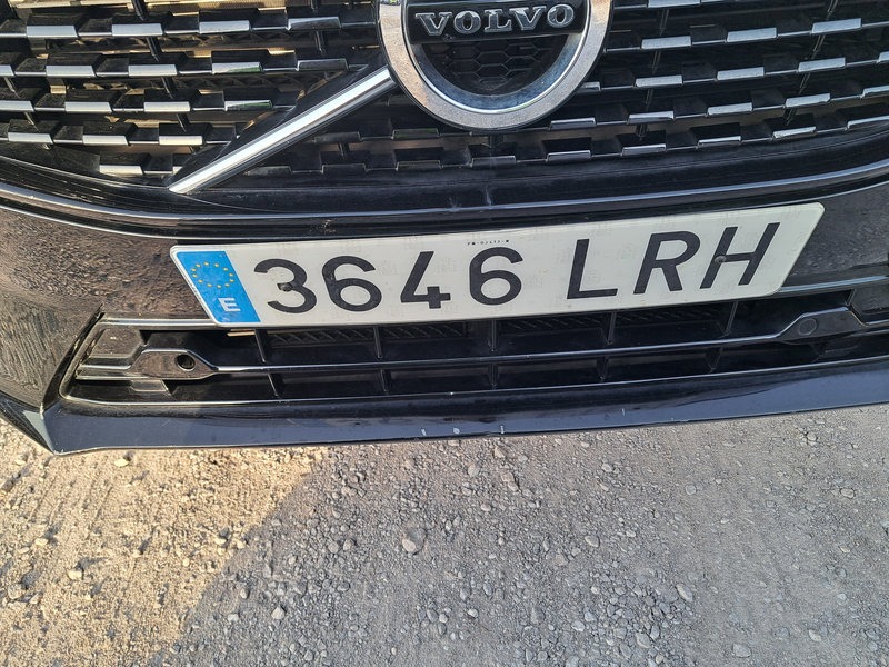 Renting Segunda Mano Volvo XC60(O) 2.0 B4 D R-Design Auto 