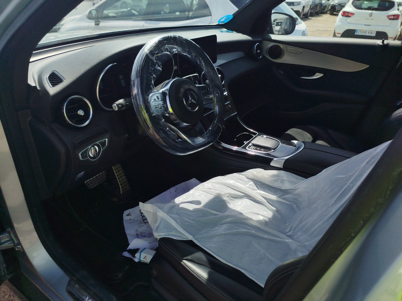 Renting Segunda Mano Mercedes Benz GLC300 e 4MATIC 