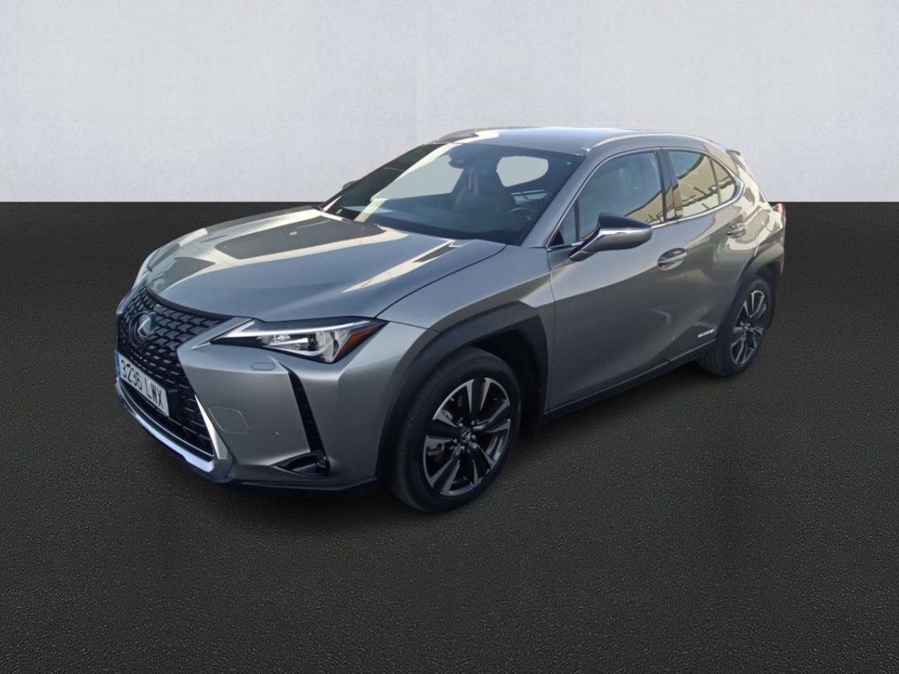 Renting Segunda Mano Lexus UX2.0 250h Premium 