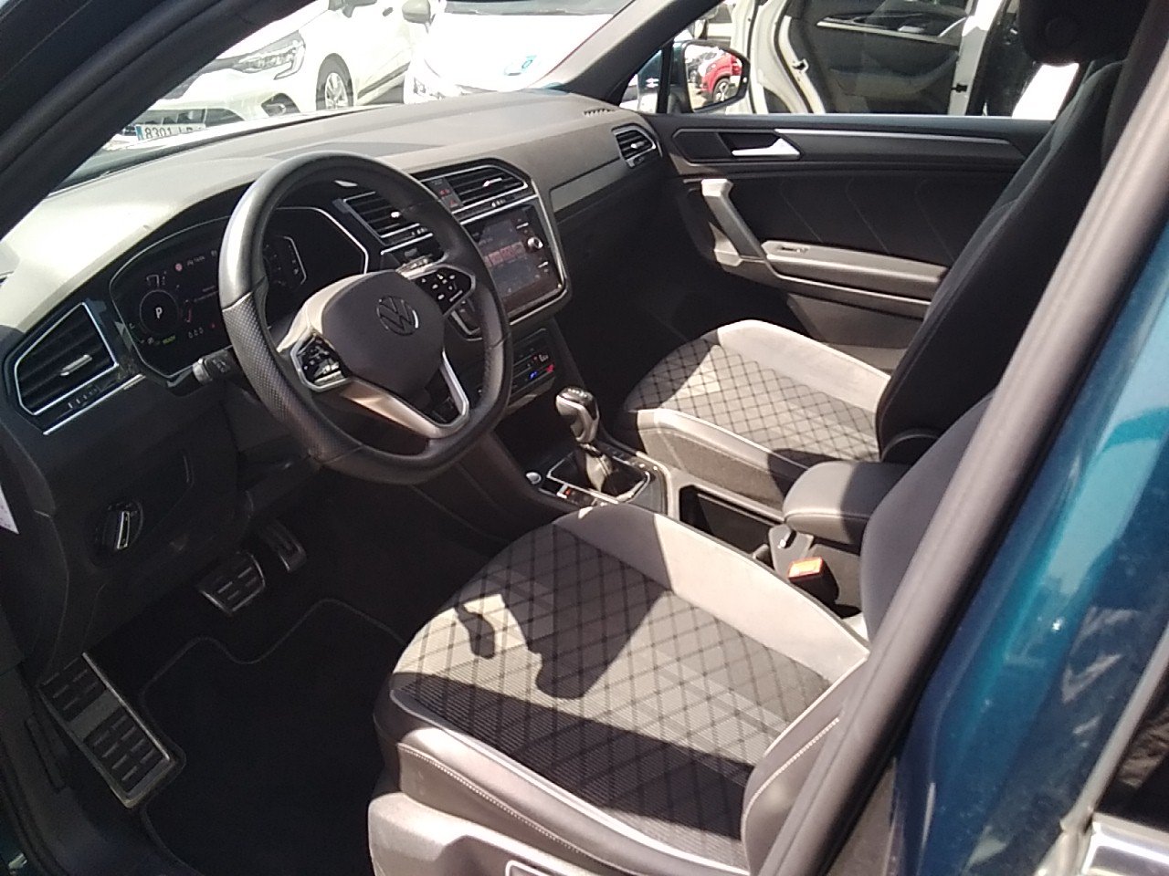 Renting Segunda Mano Volkswagen TiguanR-Line 1.4 TSI eHybrid 180kW (245CV) DSG 