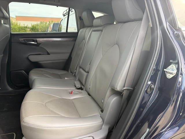 Renting Segunda Mano Toyota HIGHLANDER2.5 Advance 