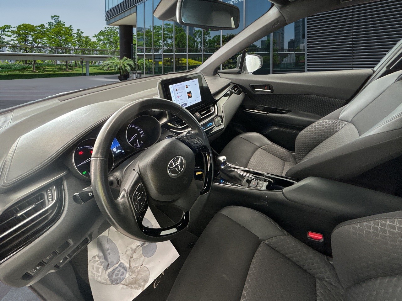 Renting Segunda Mano Toyota C-HR1.8 125H Advance 