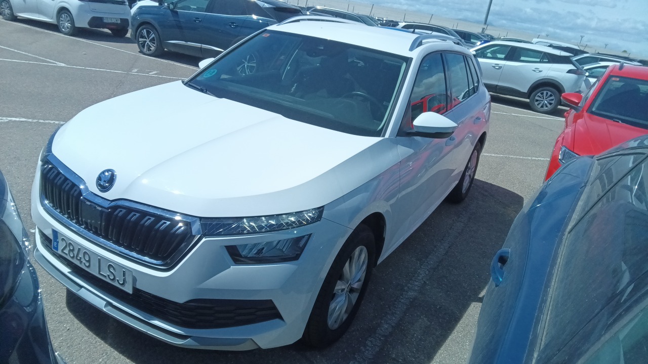 https://staticcdn.ald-automotive.es/vim/9e76dbc5128d4d349234b2b4738ae694.JPG