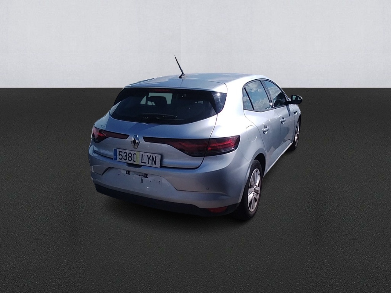 Renting Segunda Mano Renault Megane(O) Intens TCe 103 kW (140CV) GPF 