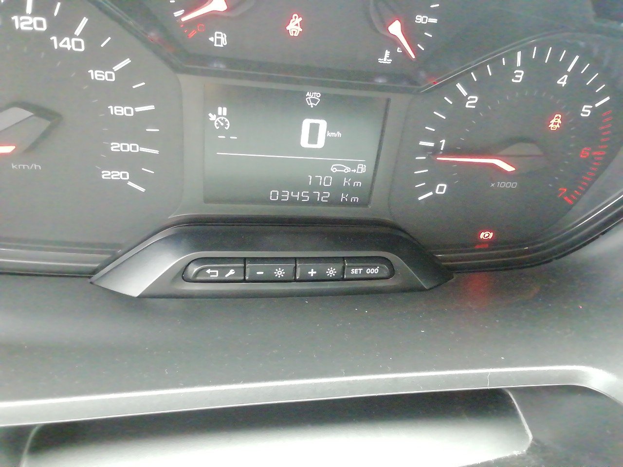 Renting Segunda Mano Peugeot PartnerPremium Standard 600kg BlueHDi 73kW 
