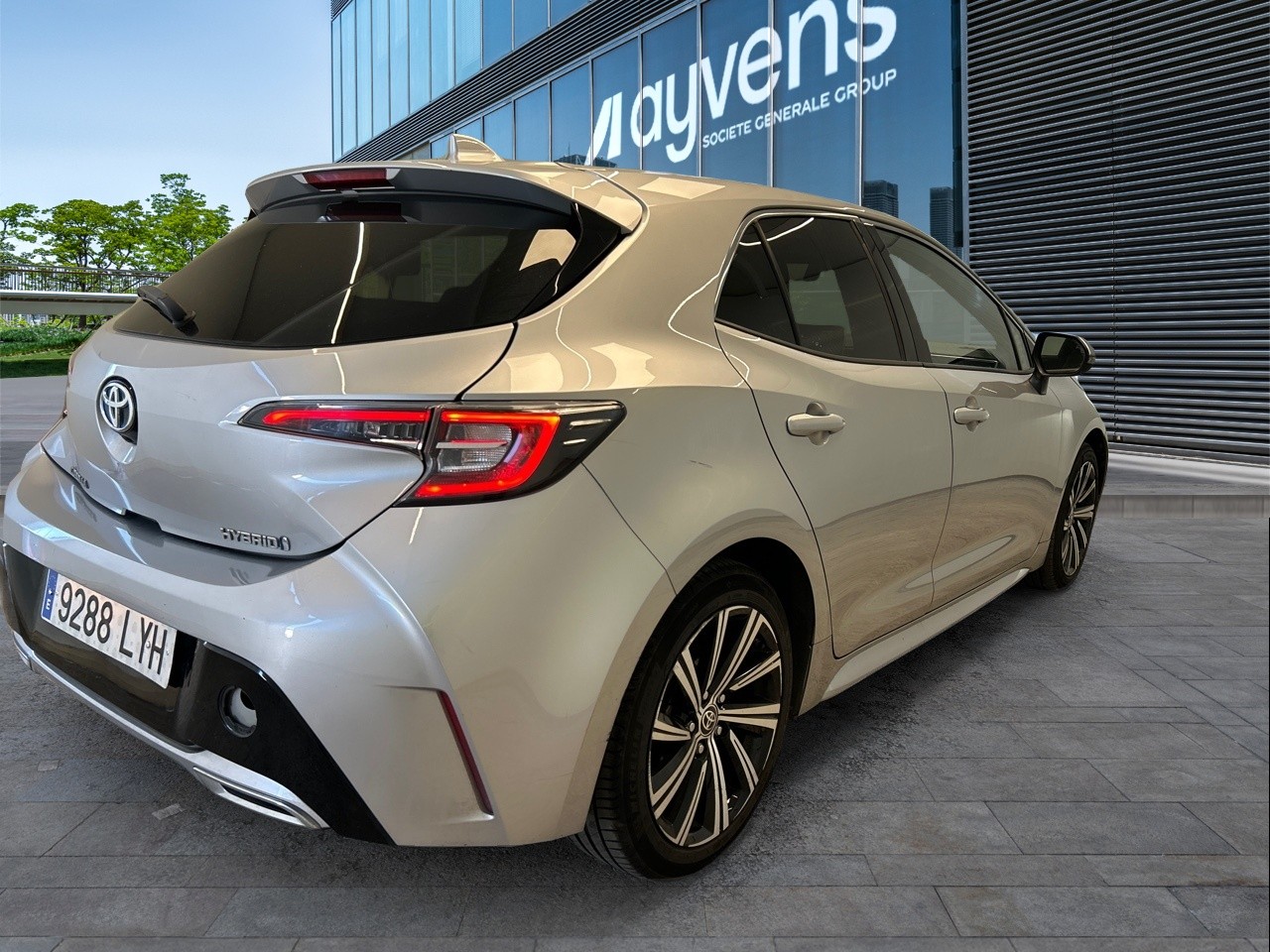 Renting Segunda Mano Toyota Corolla2.0 180H STYLE E-CVT 