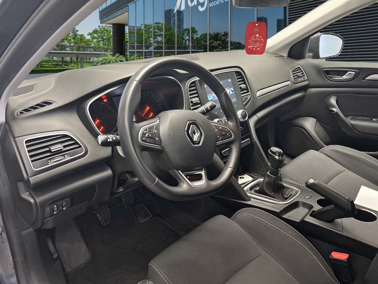 Renting Segunda Mano Renault Megane(O) Intens TCe 103 kW (140CV) GPF 