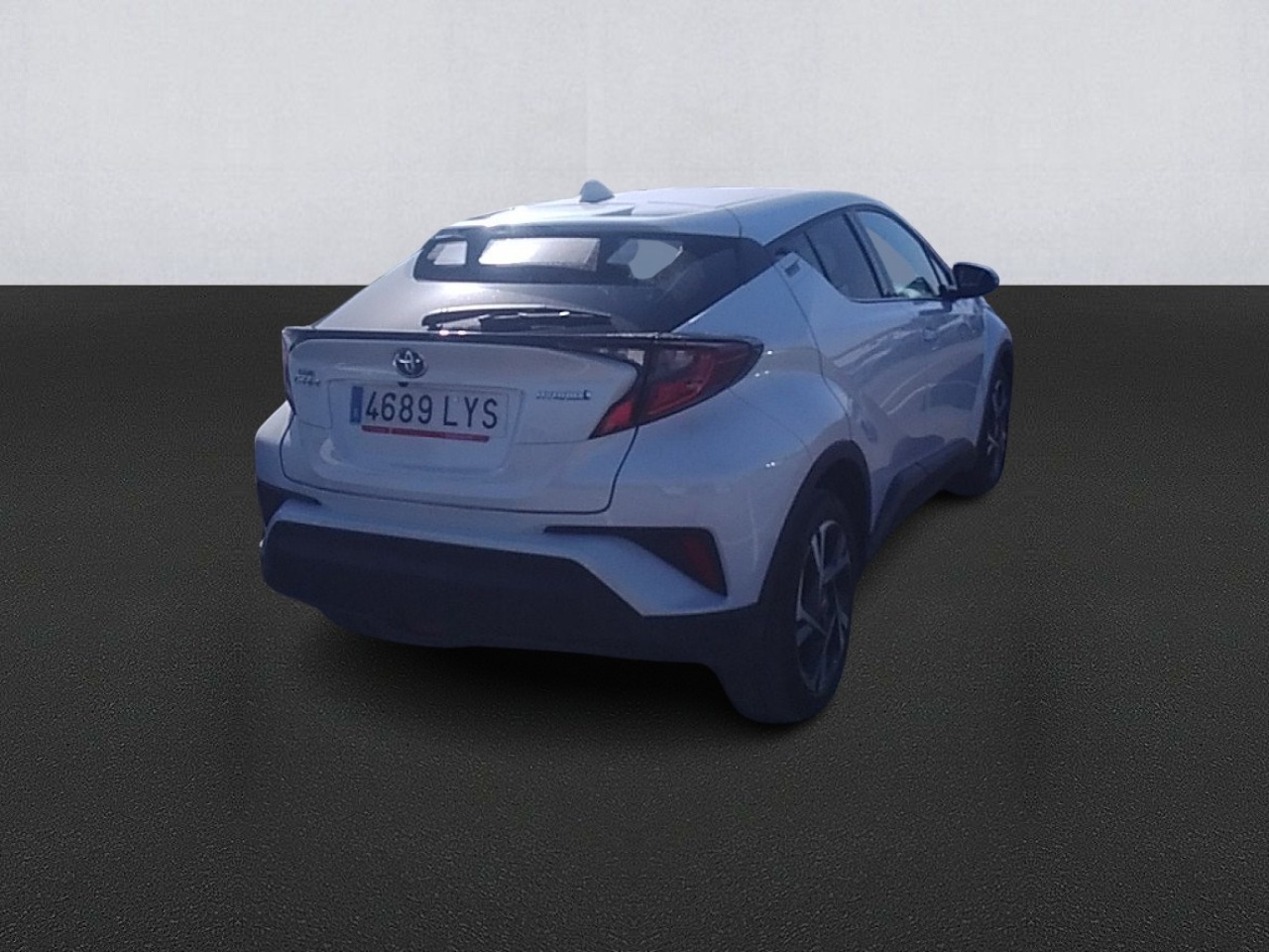Renting Segunda Mano Toyota C-HR1.8 125H Advance 
