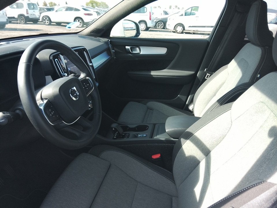 Renting Segunda Mano Volvo XC402.0 B4 G Core Auto 