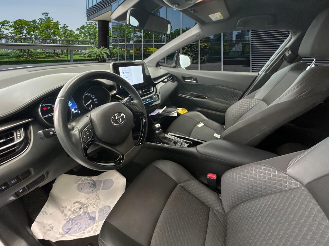 Renting Segunda Mano Toyota C-HR1.8 125H Advance 