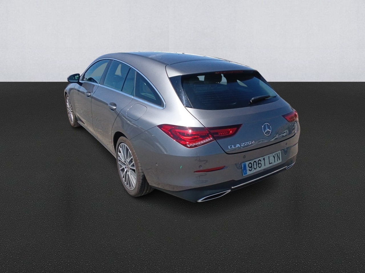 Renting Segunda Mano Mercedes Benz CLA Shooting Brake220 D DCT 