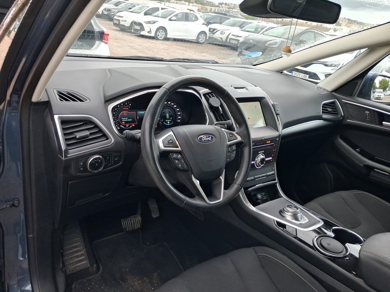 Renting Segunda Mano Ford S-MAX2.5 Duratec Atkin. FHEV 140kW Titanium 7 