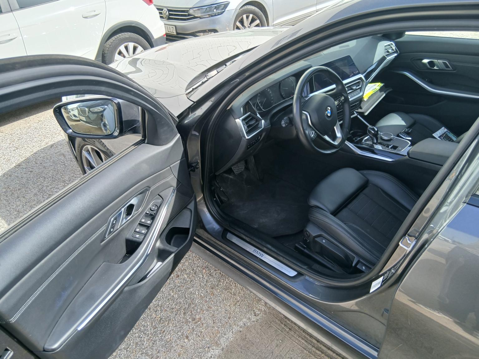 Renting Segunda Mano BMW Serie 3318d Auto. 