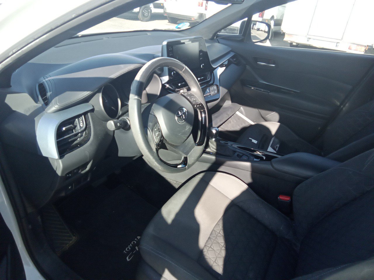 Renting Segunda Mano Toyota C-HR1.8 125H Advance 