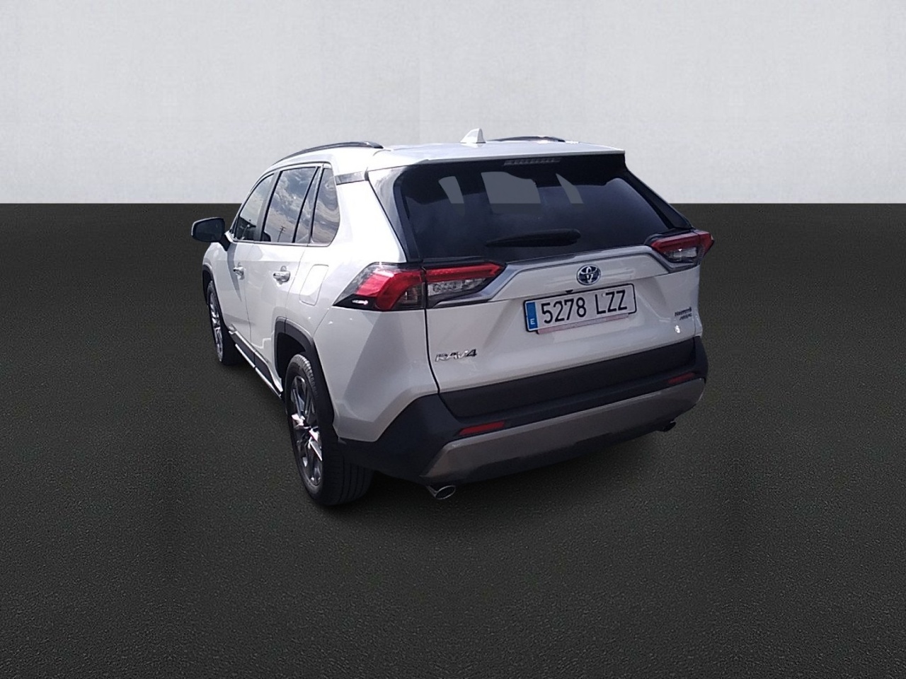 Renting Segunda Mano Toyota Rav42.5l 220H Luxury 4WD 