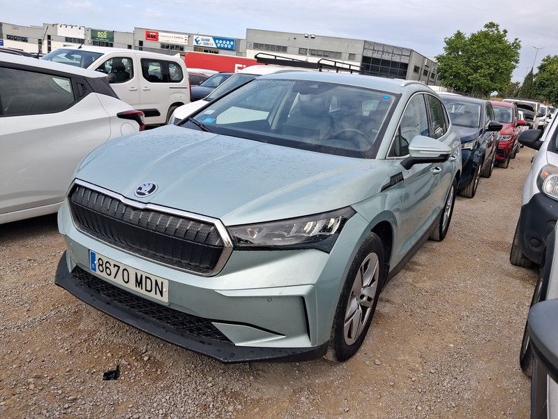 imagen SKODA ENYAQ BEV IV 80 150kW-39