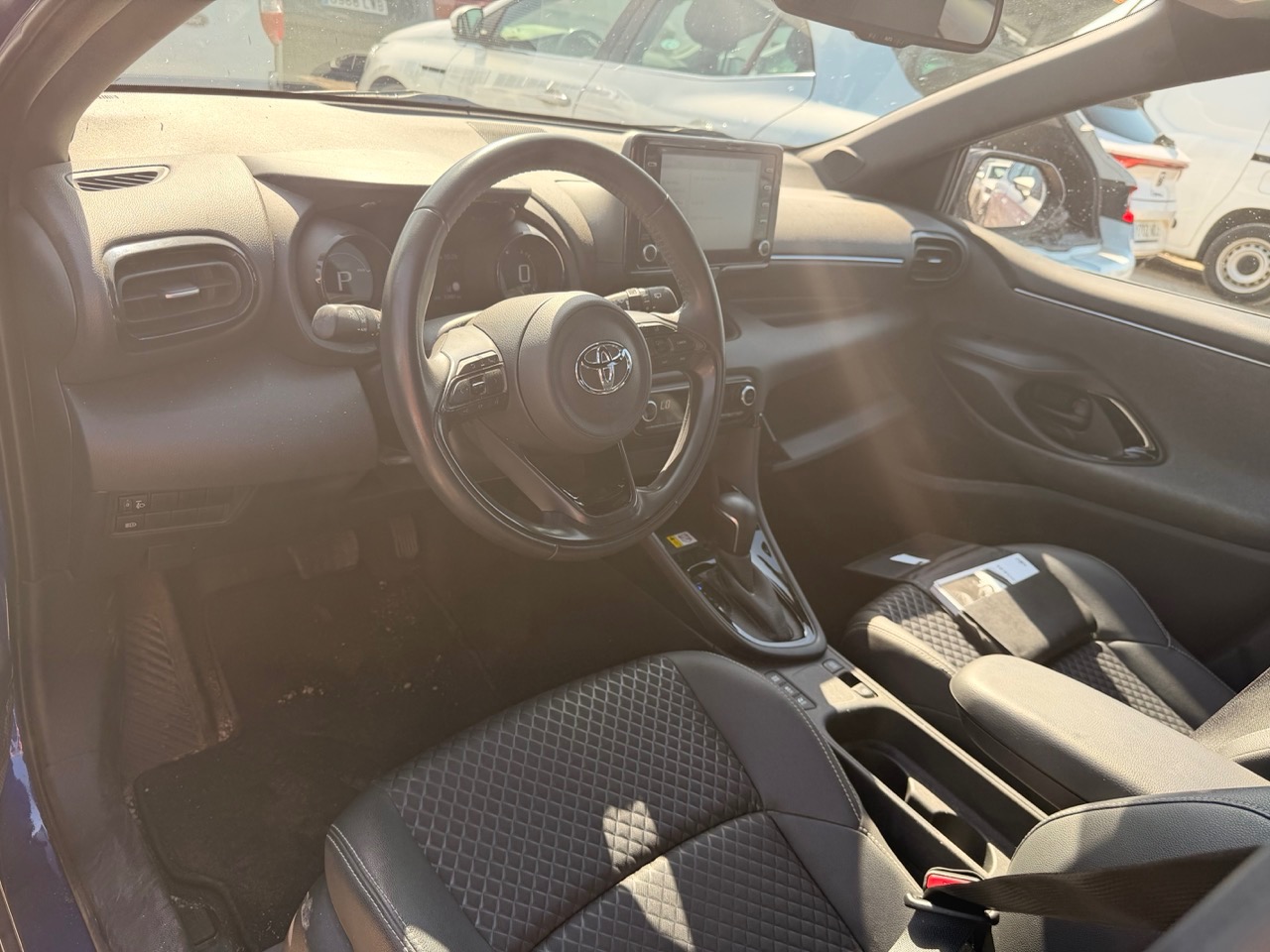 Renting Segunda Mano Toyota Yaris1.5 120H Style 