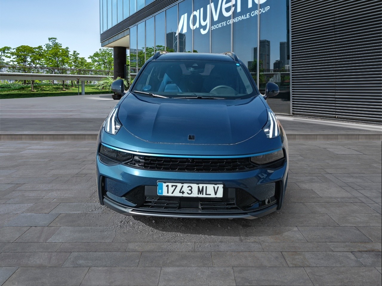 Lynk&Co 01