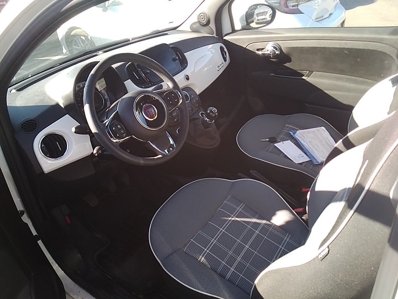 Renting Segunda Mano Fiat 500Lounge 1.0 6v GSE 52KW (70 CV) 