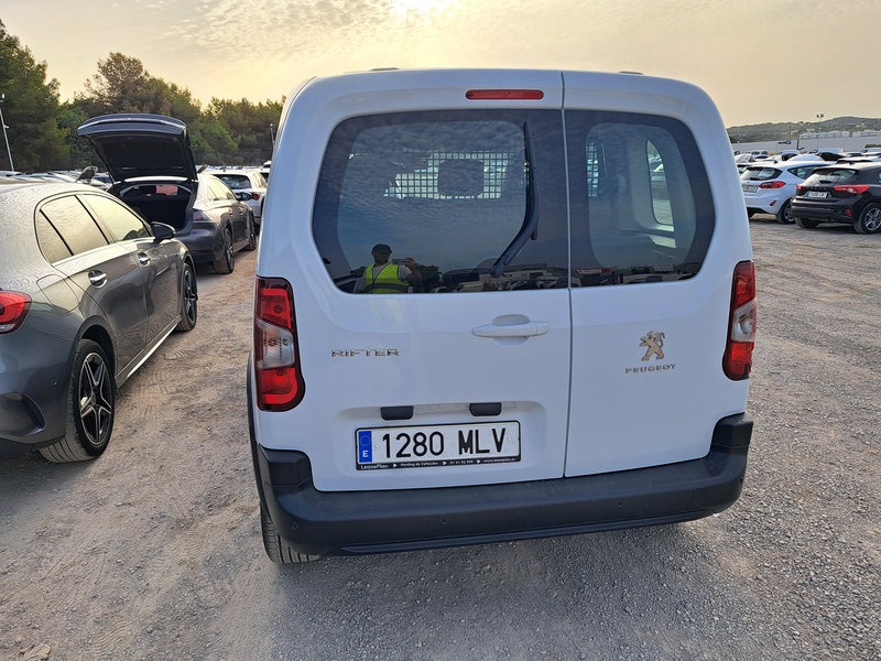 Renting Segunda Mano Peugeot RifterActive Pack Business Std. BlueHDi 100 