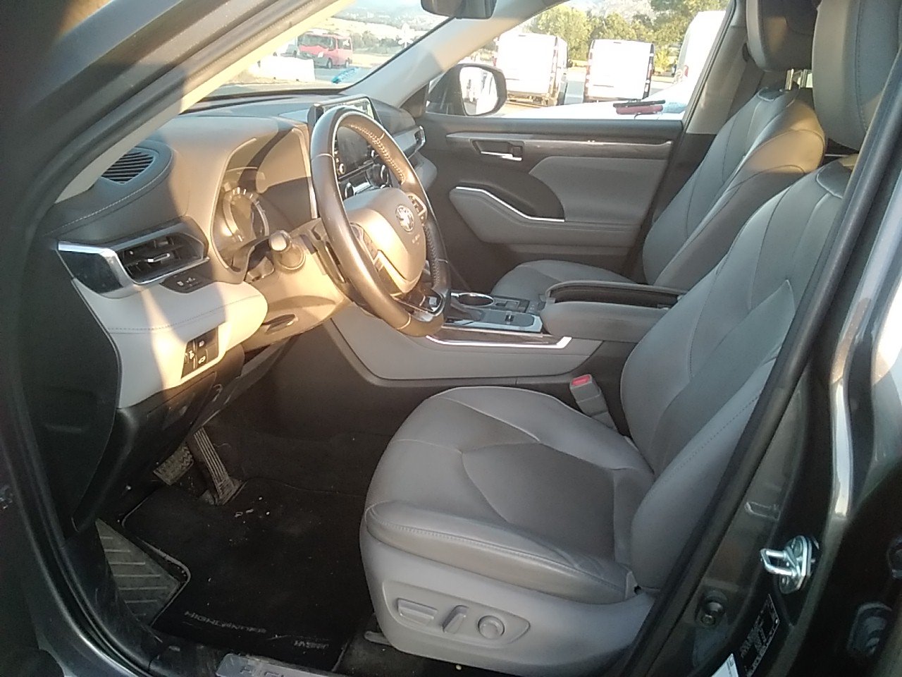 Renting Segunda Mano Toyota HIGHLANDER2.5 Advance 