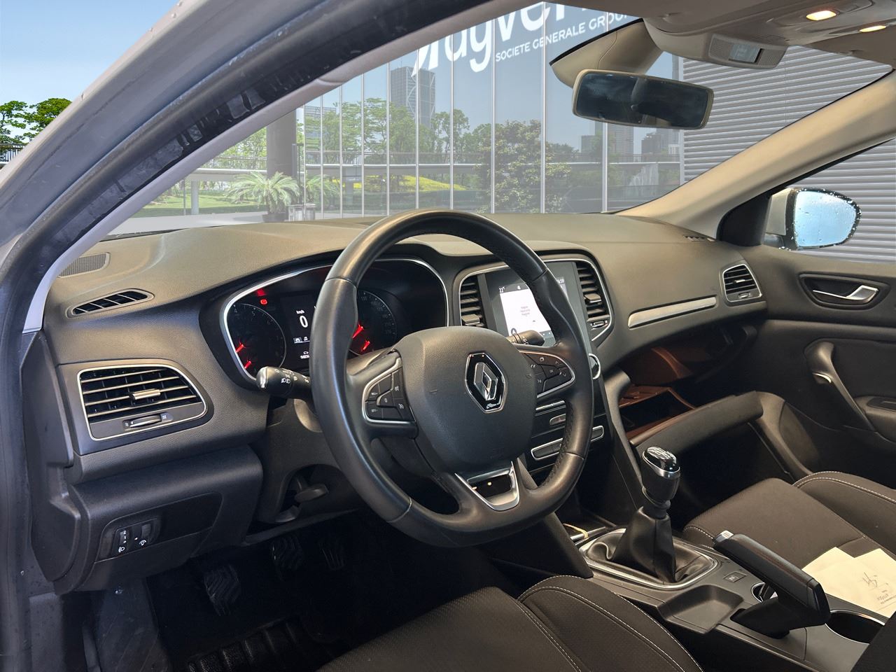 Renting Segunda Mano Renault Megane(O) Intens TCe 103 kW (140CV) GPF 
