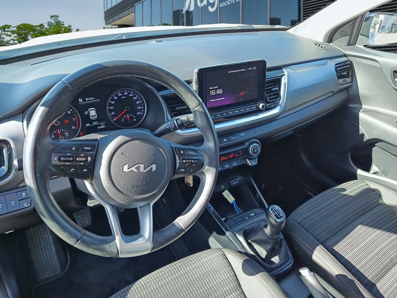 Renting Segunda Mano Kia Stonic1.0 T-GDi 88kW (120CV) MHEV iMT Drive 