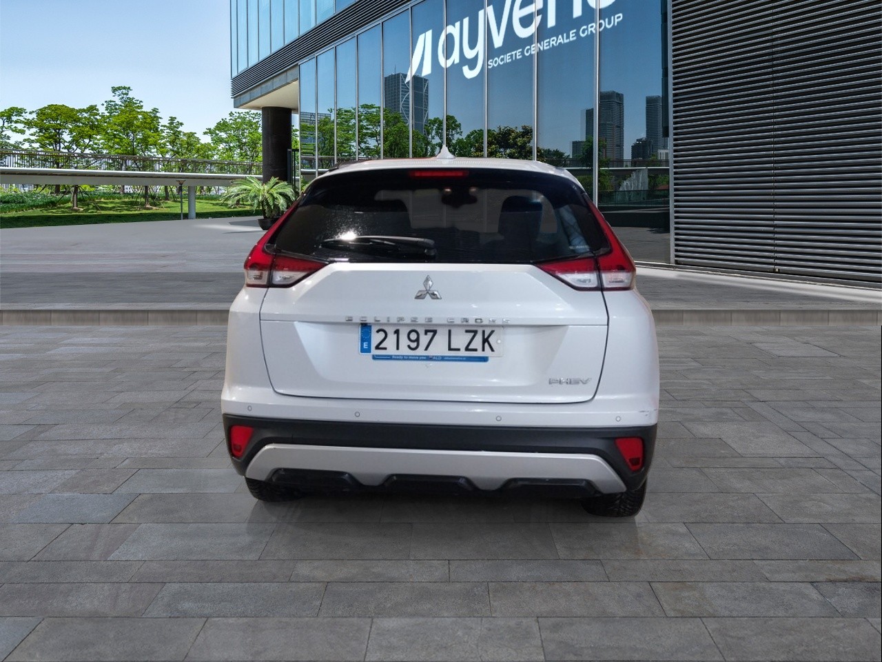 Renting Segunda Mano Mitsubishi Eclipse Cross2.4 PHEV Kaiteki Auto 4WD 